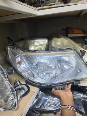 Subaru Forester SH5 Headlights (Si Xenon)