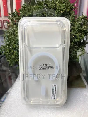 Transparent Magnetic MagSafe Clear Case for iPhone 17 Pro