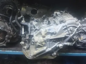 Gearbox ya Toyota Vanguard/RAV4 2AZ 2WD