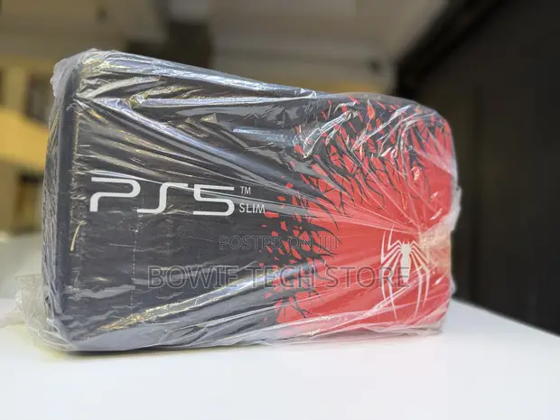 PS5 Slim Console Carrying Bag (Spider-Man) - 1