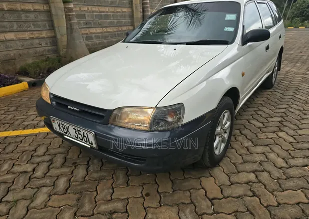 Toyota Caldina 2004 White - 1