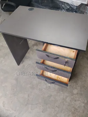1.2 Meter Office Desk