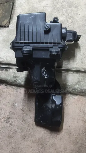 Sanduku la Kisafishaji Hewa kwa Injini ya Mazda Demio P3 (Petroli)