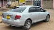 Toyota Axio 2011 Nyeupe - 4