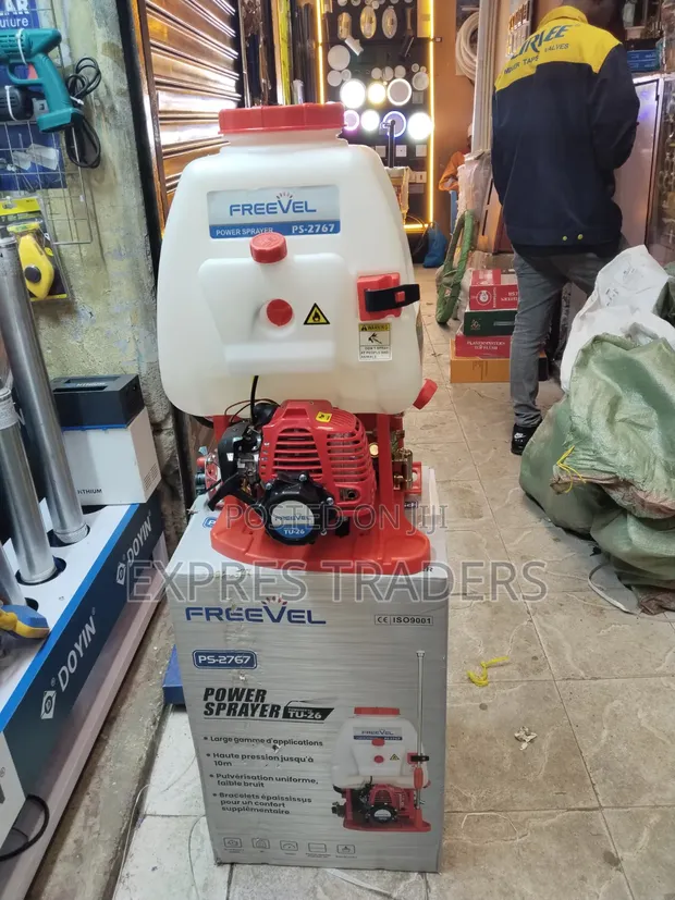 Brand New 2-Stroke Freevel Knapsack Sprayer - 1