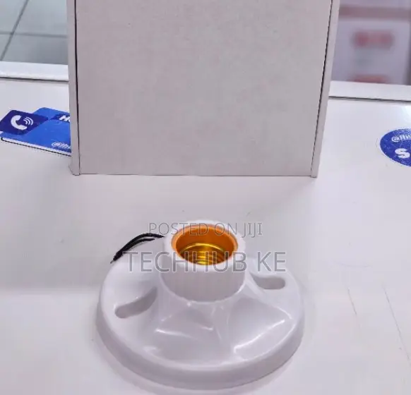 Kamera Siri ya Holder ya Bulb Smart Mpya - Ufuatiliaji wa Mbali - 1