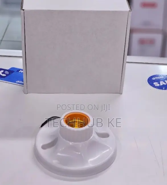 Elite Bulb Holder Spy Camera - Hidden WiFi CCTV - 1