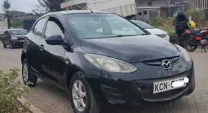 Mazda Demio 2010 Nyeusi