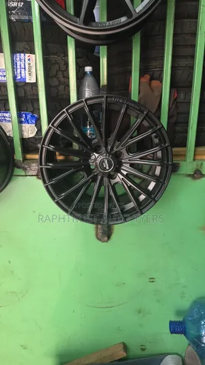 Brand New Chrome Alloy Rims - 15"