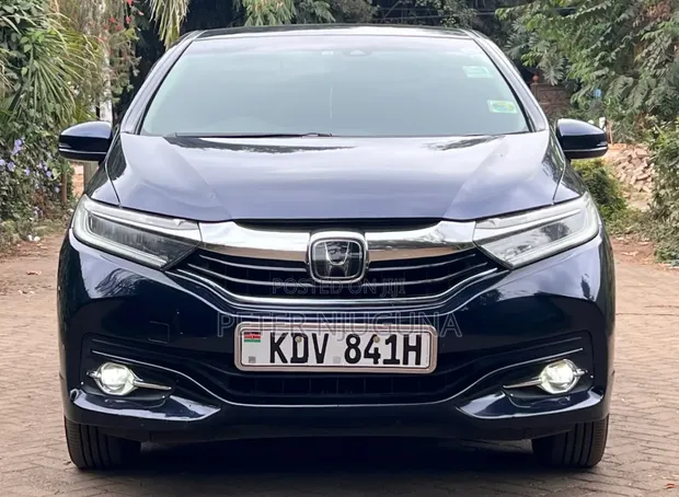 Honda Fit Shuttle 1.5 Hybrid 2WD 2018 Blue - 1