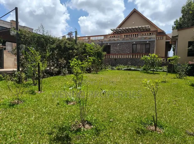 4 Bedroom All-Ensuite Villa with DSQ in Karen C - 1
