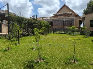 4 Bedroom All-Ensuite Villa with DSQ in Karen C