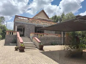 4 Bedroom All-Ensuite Villa with DSQ in Karen C