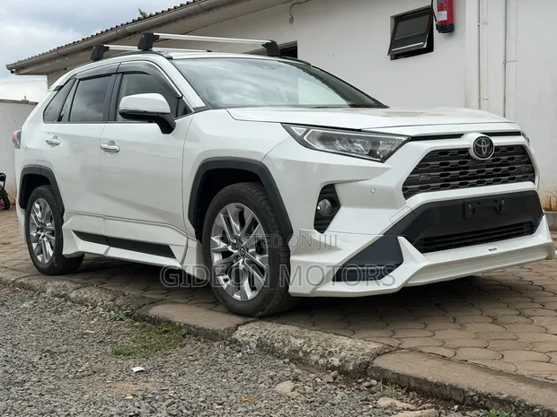 Toyota RAV4 2020 White - 1