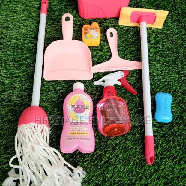 Kids Cleaning Toy Set - Mop, Broom & Dustpan - 1