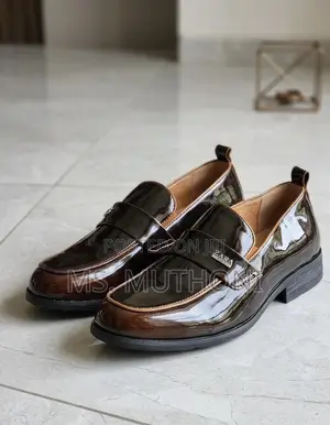 Loafers za Kipekee za Rangi Mbili (Maroon/Kahawa) Size 39-45