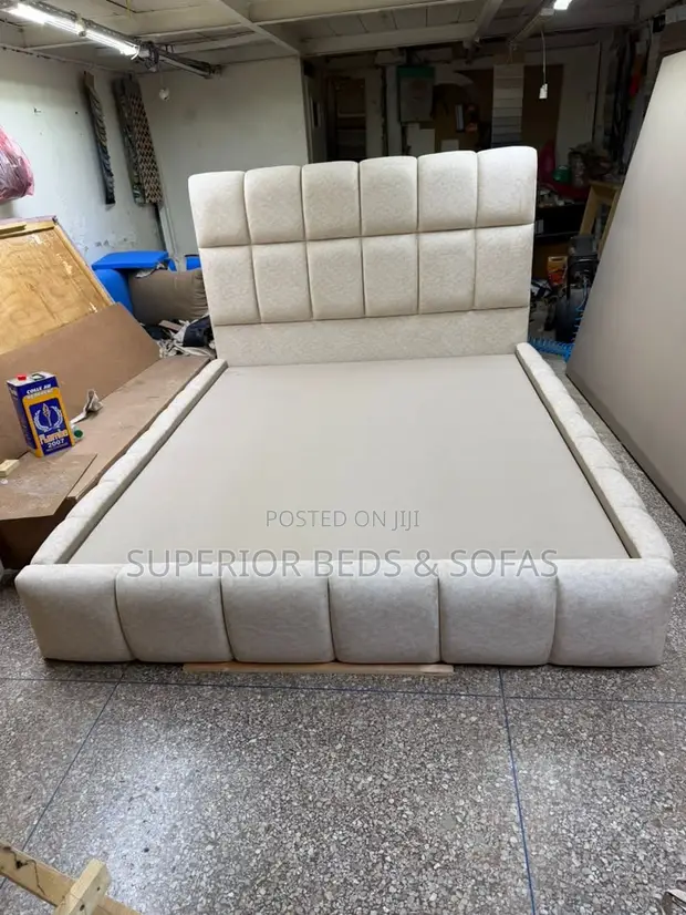 Kitanda cha Chester cha Lux Cream Grid 5x6 - 1
