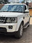 Land Rover Discovery 2015 White - 2