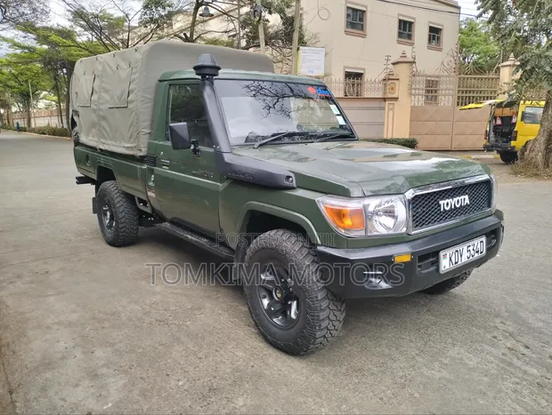 Toyota Land Cruiser 79 Series 2017 Pickup - 1