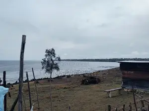 Eneo la Ekari 2 Ufukweni kwa Uuzaji Bofa, Kilifi