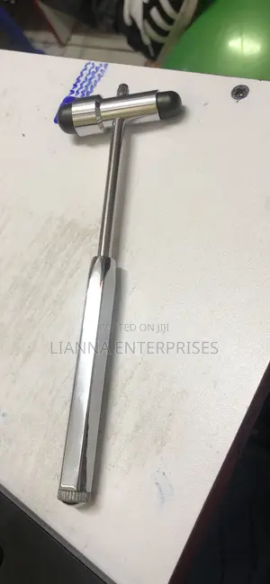 T-Type Neurological Reflex Hammer