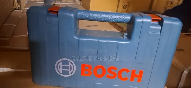 Bosch Rotary Hammer 800W - 1