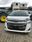 Toyota Vellfire X 2.5 FWD 8-Seater 2019 Nyeupe - 1