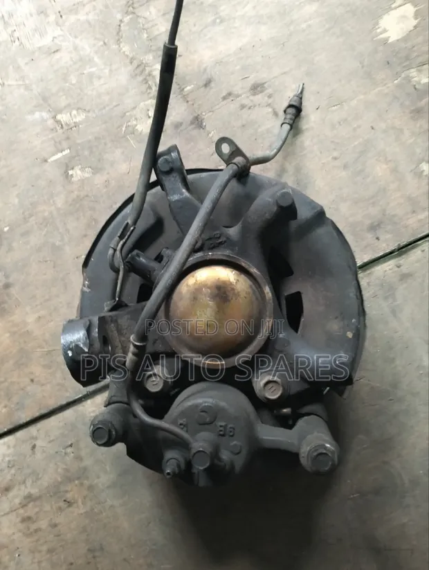 Toyota Hilux Vigo Complete Hub (2WD) - 1