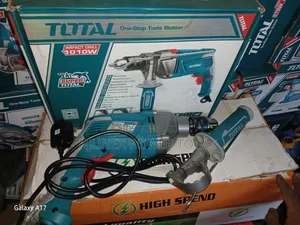 Total 1010W Industrial Impact Drill (Model TG111136)