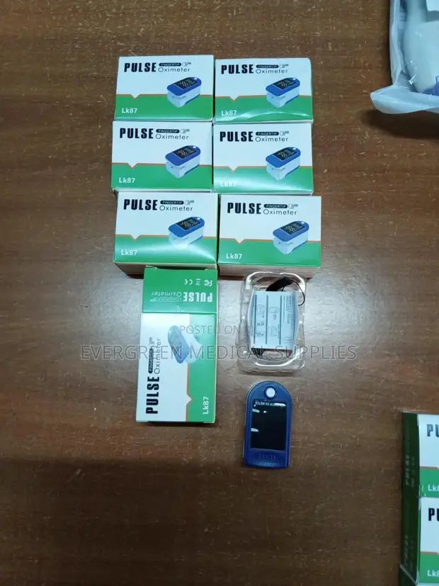 Fingertip Pulse Oximeter - 1