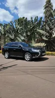 Mitsubishi Outlander 2016 PHEV Nyeusi - 4