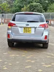 Subaru Outback 2.5i 2012 Silver - 4
