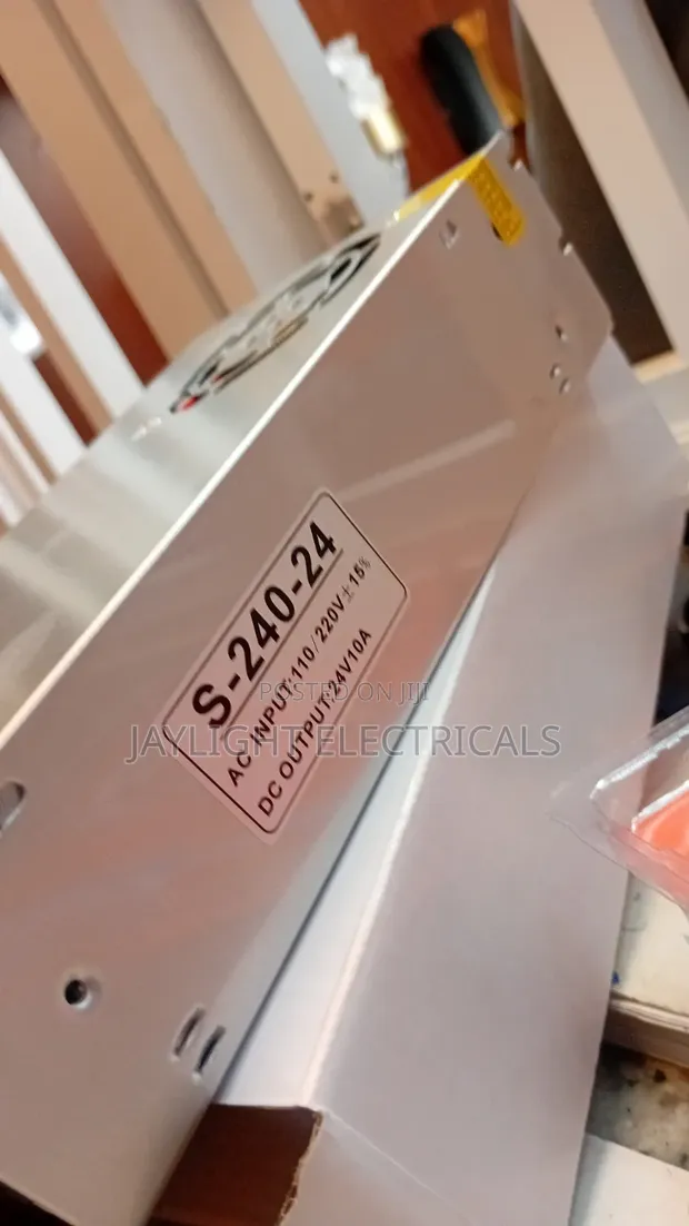 Switching Power Supply 110V/220V to 24V 10A 240W - 1