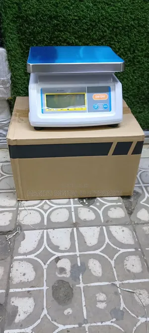Brand New T-28 Scale Machine (15kg Max Weight)