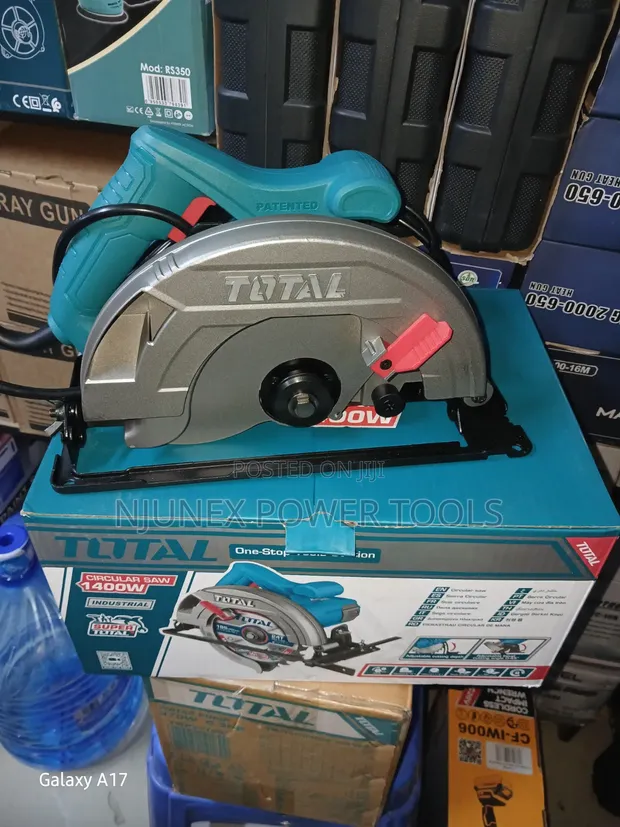 Total 1400W Industrial Circular Saw - 1