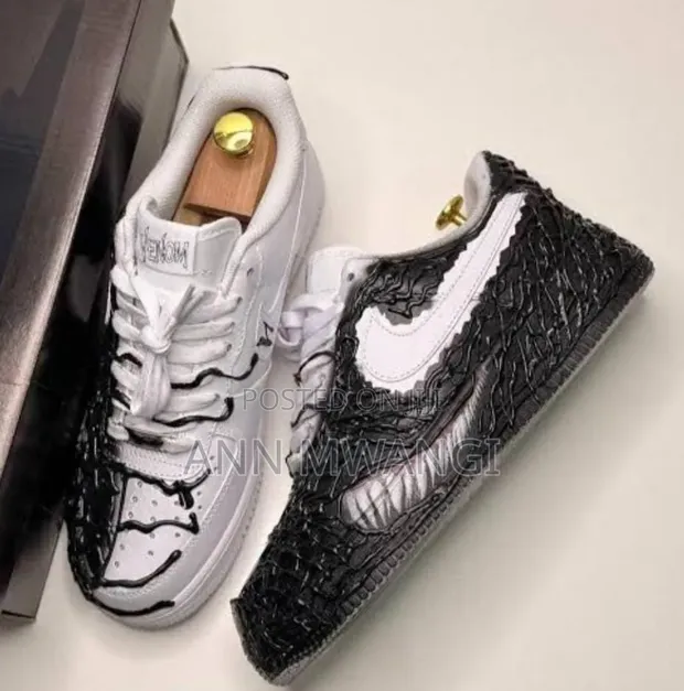Air Force 1 x Venom Sneakers - 1