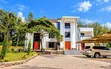 6 Bedroom House for Sale in Karen - 1