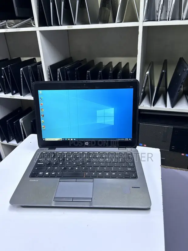 HP EliteBook 820 G1 Laptop - Core i5, 4GB RAM, 320GB HDD - 1