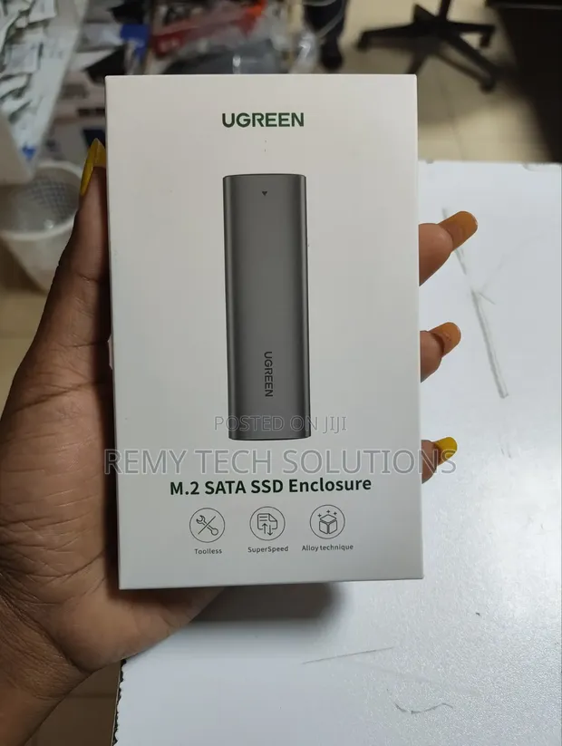 Ugreen USB-C to M.2 NGFF 5Gbps Enclosure with Cable - 1