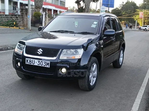 Suzuki Escudo 2007 Nyeusi - 1