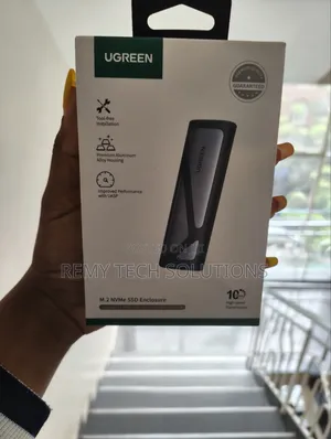 Ugreen USB-C kwa M.2 NVMe SSD Enclosure 10Gbps