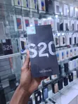 New Samsung Galaxy S20 Ultra 256GB Black - 1