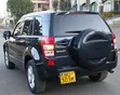 Suzuki Escudo 2007 Nyeusi - 1
