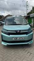 Toyota Noah 2016 Bluu - 4