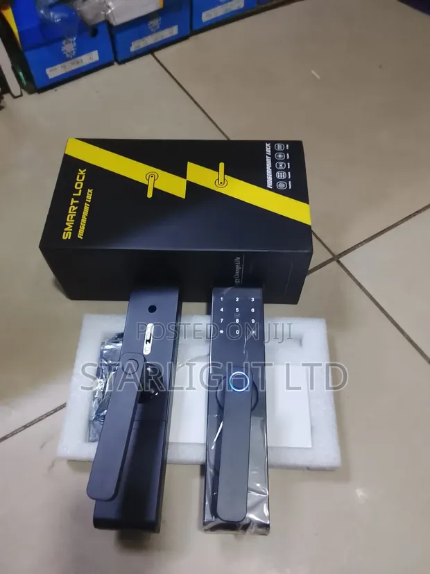 Smart Lock - Fingerprint & Passcode Electronic Door Handle - 1