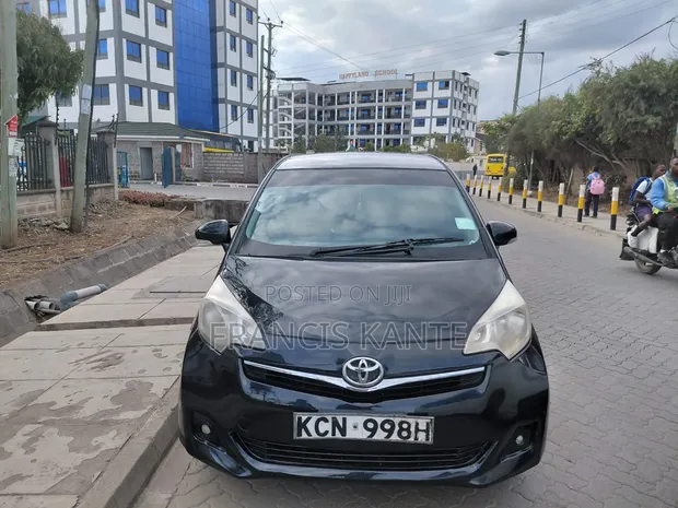 Toyota Ractis 2011 Black - 1