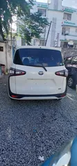 Toyota Sienta 1.5 FWD 2016 Nyeupe - 2