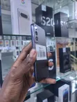 Samsung Galaxy S22 5G 256GB Nyeusi - 2