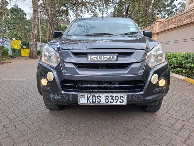 Isuzu D-MAX 2025 Pickup Truck - 1