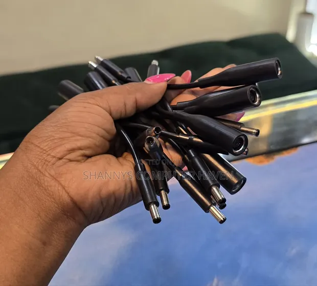 Dell Big Pin to Small Pin Converter - 1